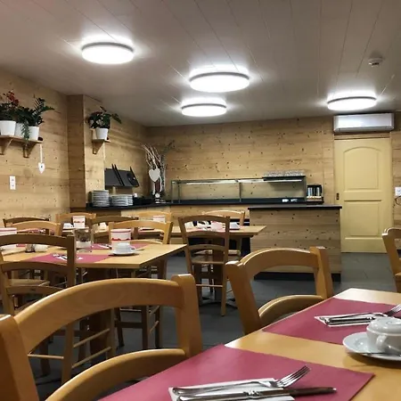 ホテル Crystal 3*