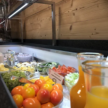 ホテル Crystal 3*