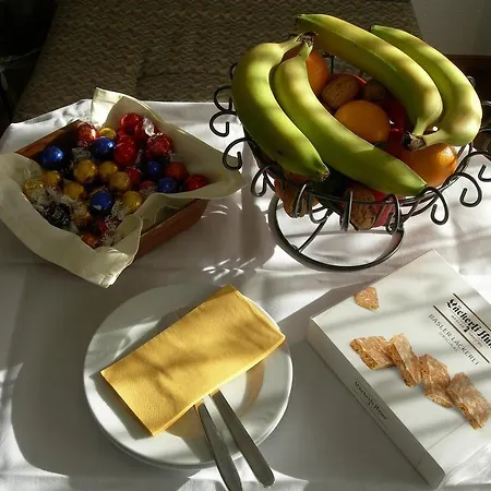 Crystal Ιντερλάκεν