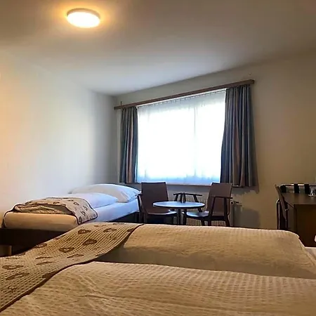 Crystal Hotel 3*