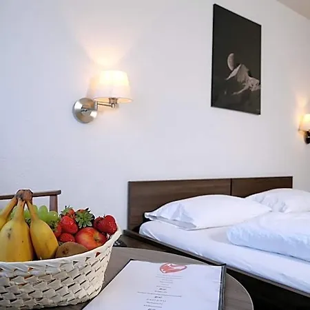Crystal Hotel Interlaken
