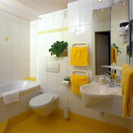 Crystal Ιντερλάκεν